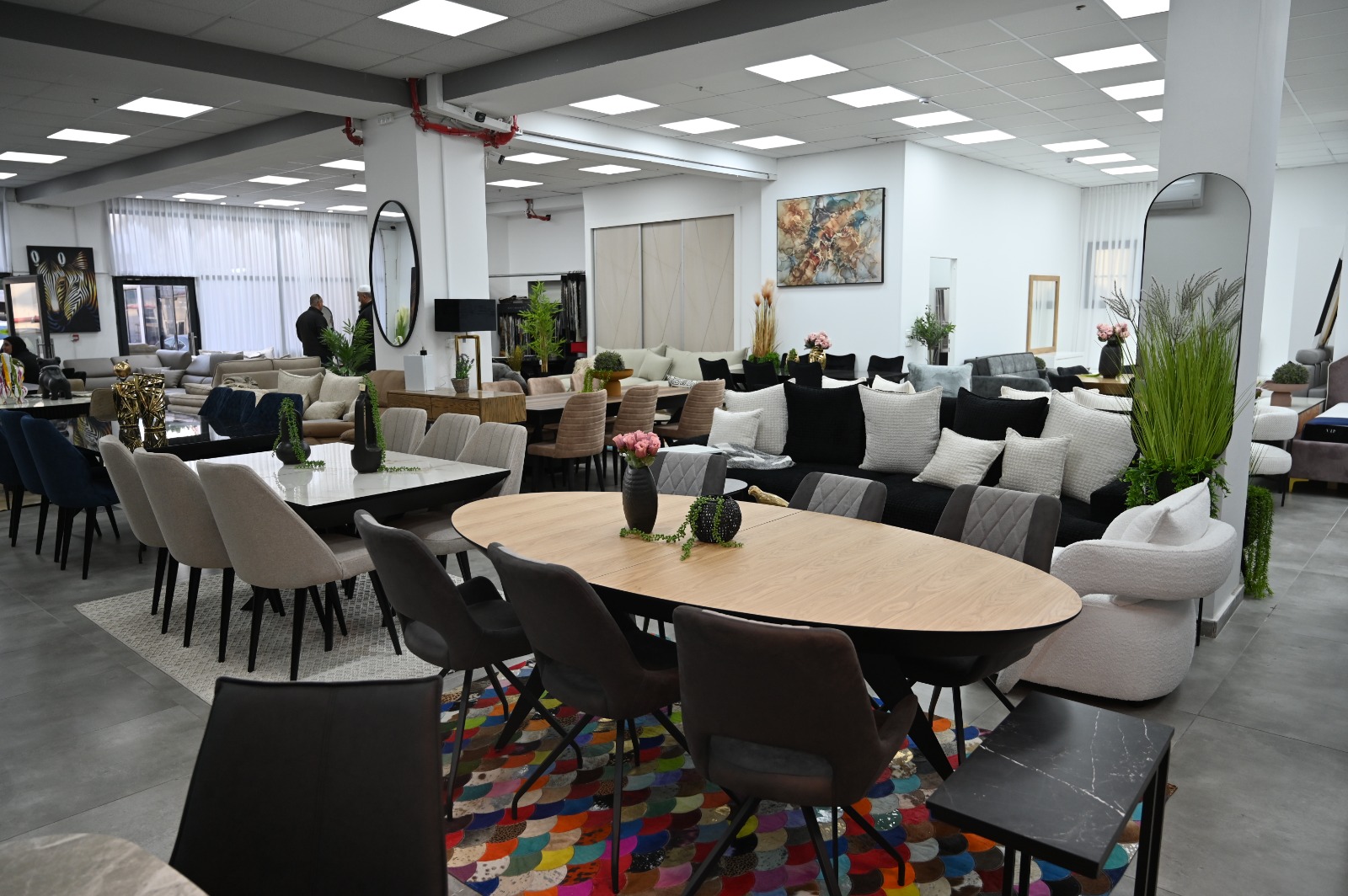 WhatsApp Image 2023-03-02 at 9.00.44 PM.jpeg